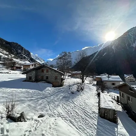 12p * Peisey-Nancroix